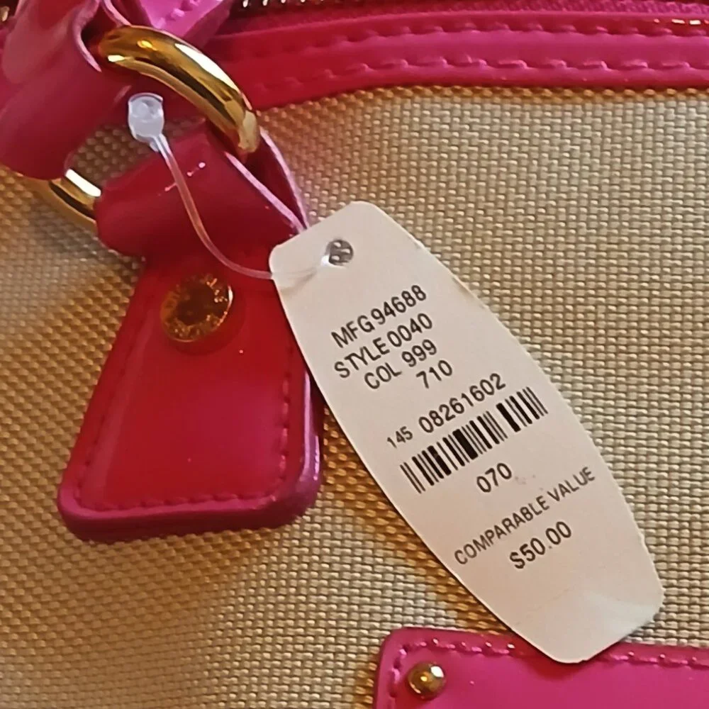 NWT Victoria Secret Cream & Barbie Pink Zippered Handbag - Picture 3 of 11
